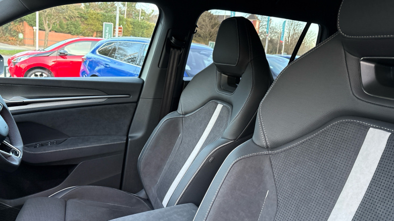 Skoda Kodiaq 1.5 TSI e-TEC SportLine 5dr DSG [7 Seat] Petrol Estate